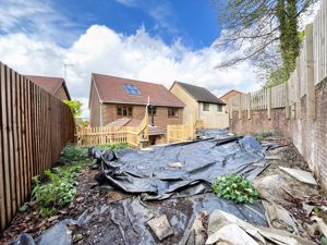 Photo 12- click for photo gallery